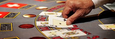 Aplikasi mobile sensai777 menampilkan permainan slot dan opsi pembayaran lokal